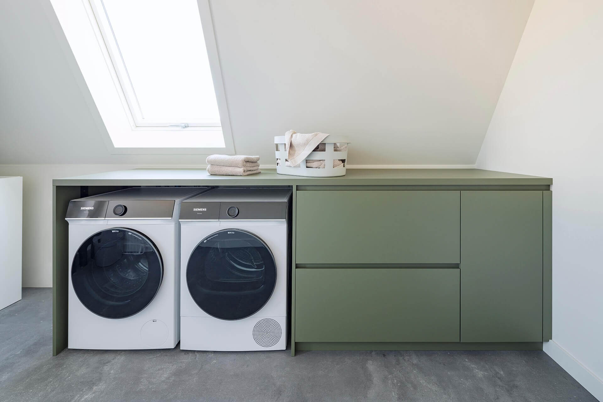 lage kast voor wasmachine en droger