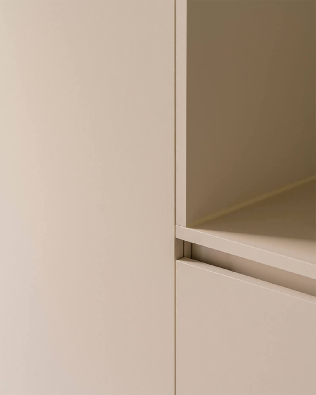 Armoire sur mesure dans le coloris de l'armoire Turtle Grey