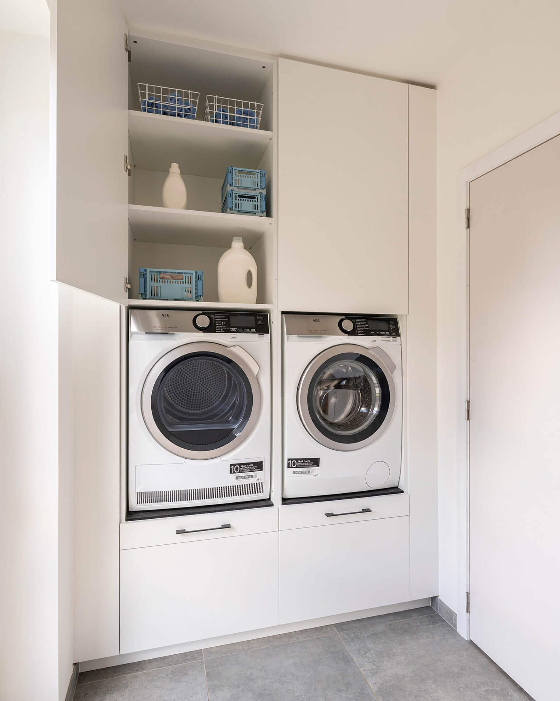 Armoire sur mesure pour machine à laver